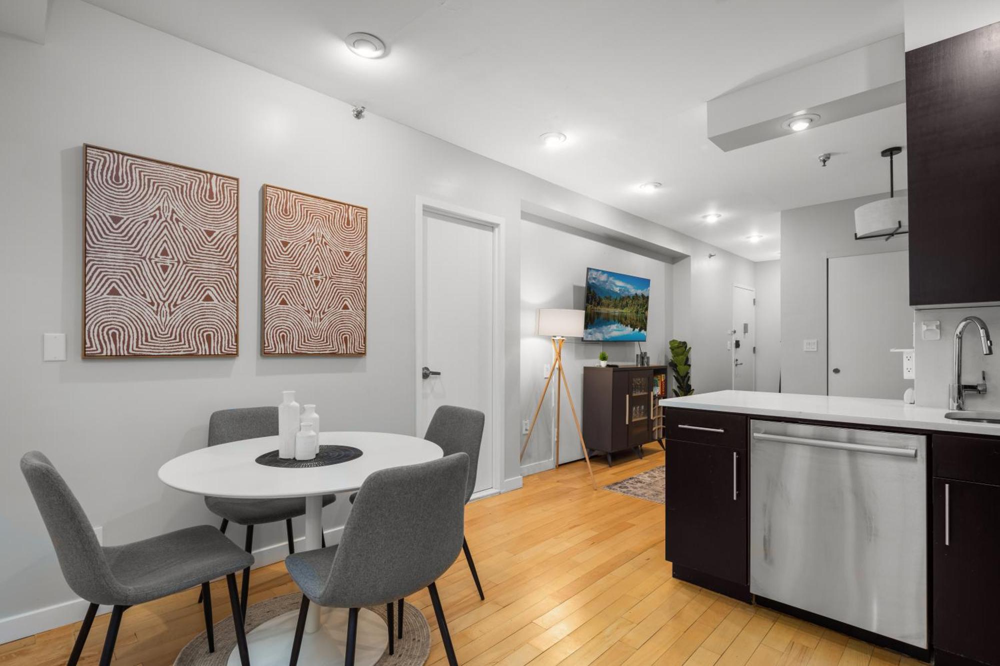 Stylish 2br In The Heart Of East Village Appartement New York